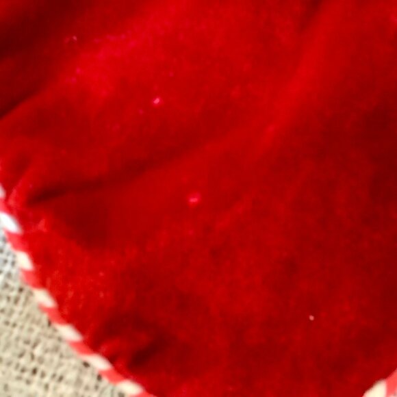 Christmas Tree Skirt 2 Christmas Stockings Gingerbread Man Accent - Picture 8 of 11